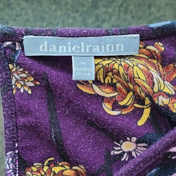 Daniel Rainn Branwen Pleated Knit Top - Picture 6 of 10